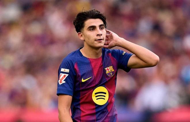 记者：托尼-费尔南德斯没考虑离开巴萨，他想赢得弗里克信任