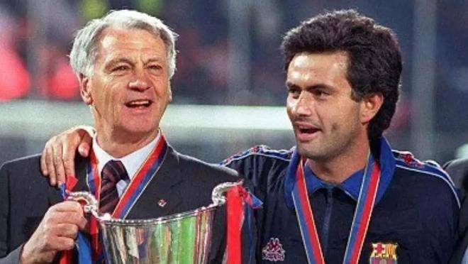 前巴萨球员：罗布森和穆里尼奥为我们带来了不同的比赛风格