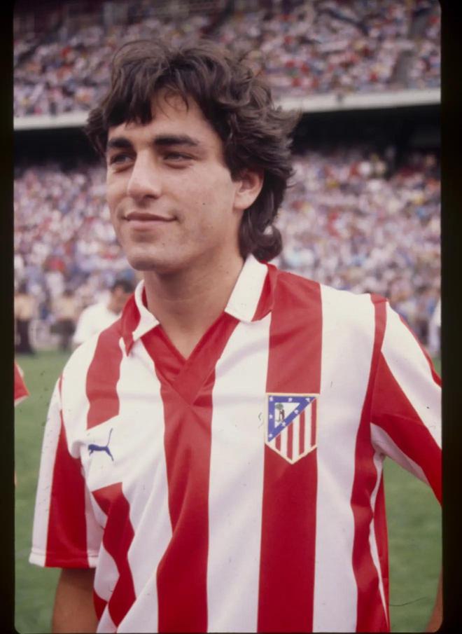 马竞名宿：曾接近加盟皇马，但在卫生间小便时顿悟到这不对