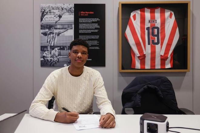 官方：16岁后卫豪尔赫-多明格斯与马竞签下首份职业合同