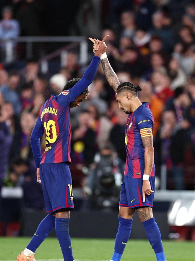 巴塞罗那客场2-0力克“黄色潜水艇”，亚玛尔破门+遭凶狠犯规