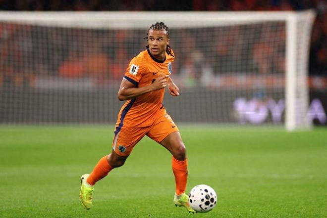 汉斯·弗里克与德科开会，确定冬季引援目标