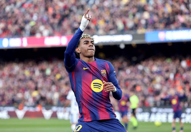 阿斯记者：亚马尔应该是西班牙年度最佳球员，他的个性像C罗