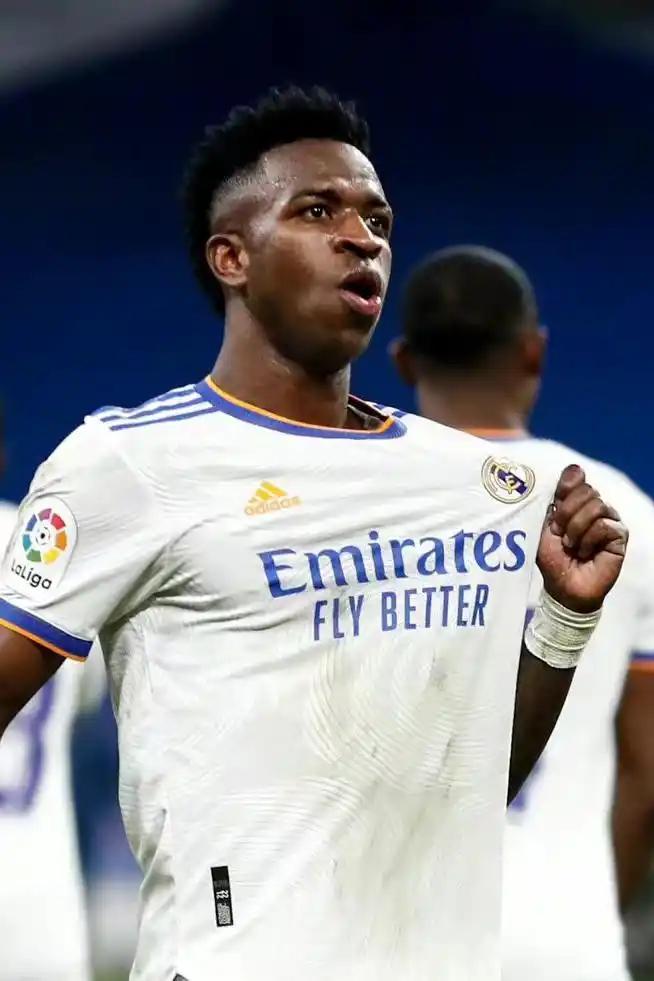 贝尔纳特奉劝“小熊”考虑大局，阿隆索有可能要拆散巴西帮