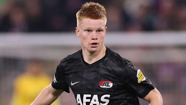 TA：曼联也有意引进19岁新星斯密特，面对皇马等多队竞争