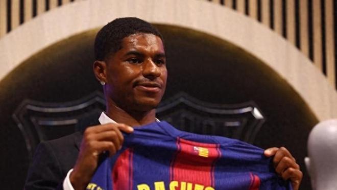 拉什福德引发巴塞罗那球迷热议,多数支持买断条款 拉什福德引发巴塞罗那球迷热议,多数支持买断条款