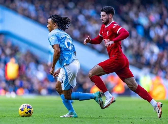 1500万欧！曼城铁卫白菜价巴萨仍无力承担 这么穷还觊觎巴斯托尼