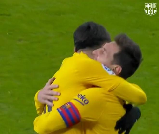 每体：佩德里刚来巴萨的时候，梅西问总监：你从哪找来的？