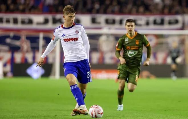 莫雷托：巴萨关注18岁克罗地亚中卫姆拉契奇，并已进行了询问