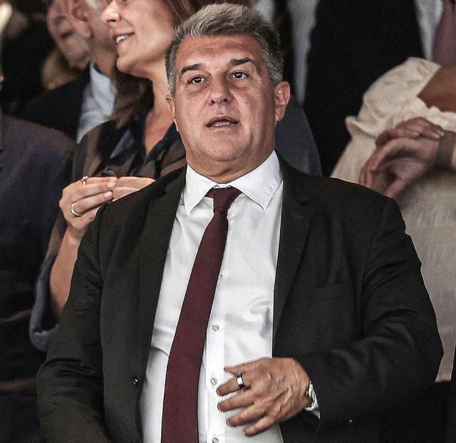 巴萨卸磨杀驴？顶级中锋不是实力不行，而是年薪太高，美职联开心