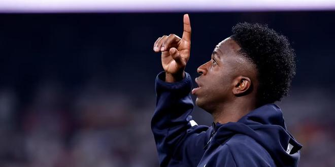 阿斯：维尼修斯的合同进入最后18个月，球员和皇马都想续约