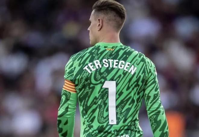 每体：特狮宁愿在巴萨担任替补也不愿接受被租借到赫罗纳