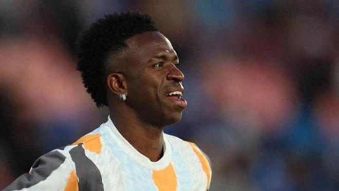 维尼修斯续约曙光初现：皇马与巴西飞翼即将重启谈判