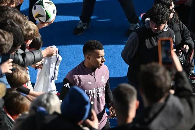 皇马前体能教练：姆巴佩受伤，是球队目前体能不佳的直接后果