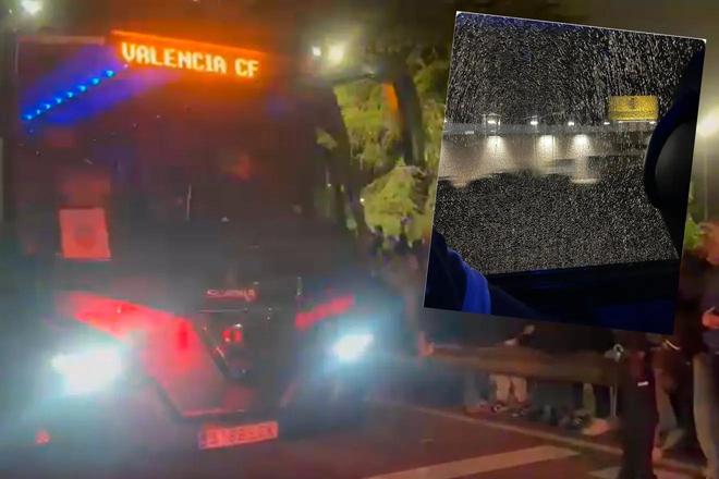 瓦伦西亚惨败后在机场被球迷围堵，球队大巴玻璃被砸破