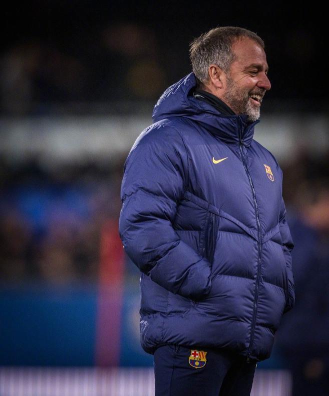 门神手刃旧主奥尔莫世界波，巴萨2-0笑傲德比夺8连胜，皇马空欢喜