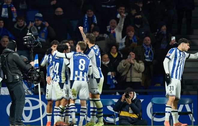 西甲最新积分战报:皇马狂轰5球,马竞翻车,塞维利亚惨败 西甲最新积分战报:皇马狂轰5球,马竞翻车,塞维利亚惨败