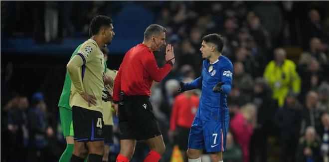 每体：阿劳霍预计将随队前往沙特，加维可能也出征但不参赛