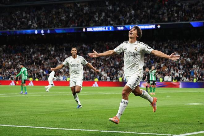 终于开张了，贡萨洛-加西亚结束在皇马连续18场进球荒