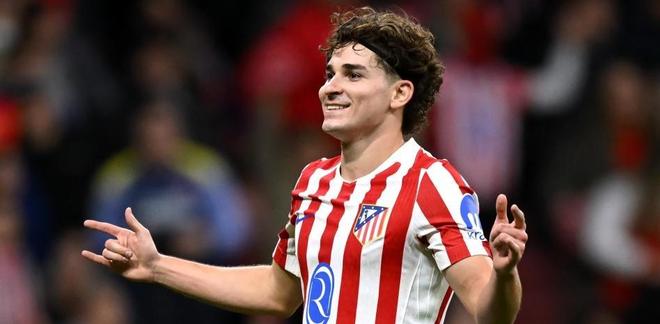 每体：巴萨密切关注阿尔瓦雷斯，但不急于谈判