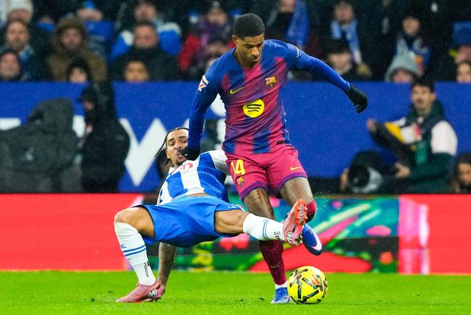 阿斯：巴萨还未决定是否买断拉什福德，但他留队可能性很小