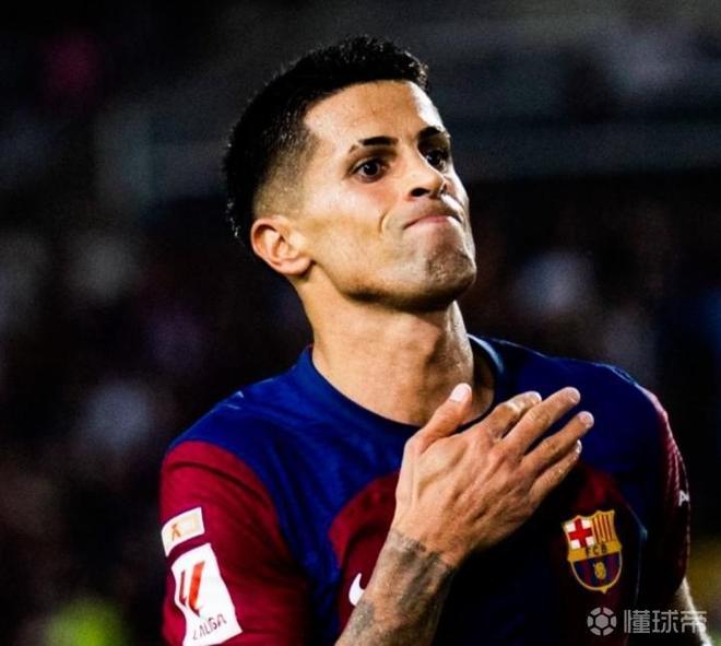 世体列巴萨签坎塞洛原因：性价比高、大赛经验足、多面手属性