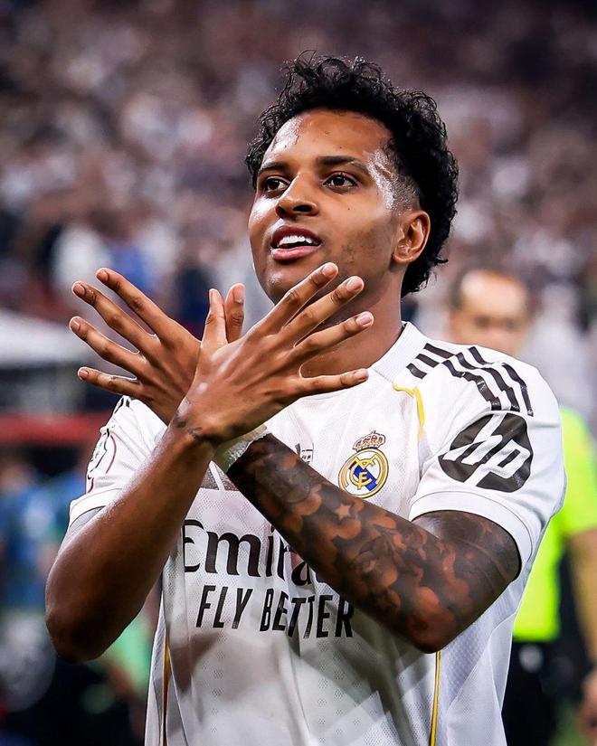 世界波+单刀定胜负！皇马2-1复仇马竞，西超杯决赛再战巴萨