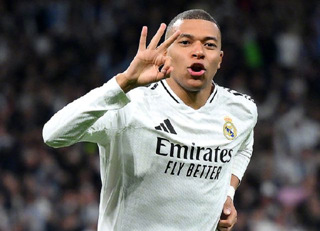 阿隆索争首冠！24场进29球巨星有望复出，2奇兵或助皇马双杀巴萨