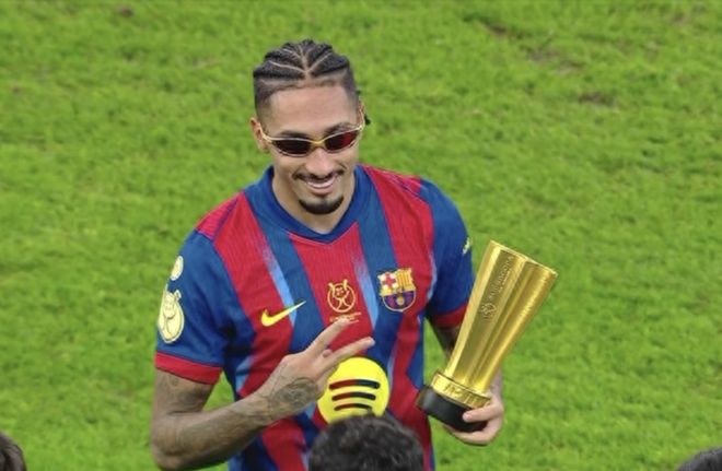 退役又复出！巴萨35岁门神夺4冠，5次赢皇马，特狮近乎无缘美加墨