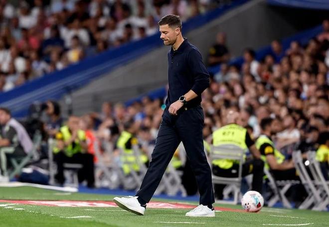 阿斯：阿隆索与皇马高层会面时表示，自己已对现状感到疲惫