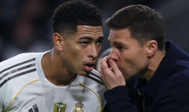 错失1人满盘皆输！阿隆索下课早已注定，没“克罗斯”玩不转皇马