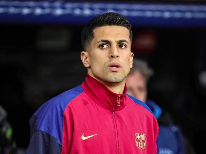 世体：巴萨新援坎塞洛将在当地时间周二正式亮相