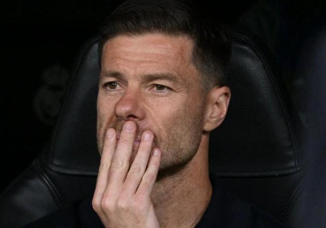 队报：阿隆索从未打算主动辞职；任命阿隆索不是老佛爷的决定