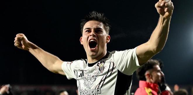 世体：阿尔瓦塞特踢皇马营收超200万欧，其中门票收入150万欧