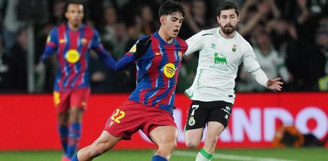 世体：卡萨多和贝尔纳尔愿意替补，他们对巴萨来说至关重要