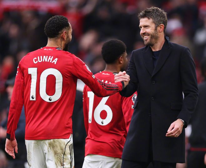 足坛悲喜夜：曼联2-0曼城，拜仁造5-1惨案，利物浦创45年耻辱纪录