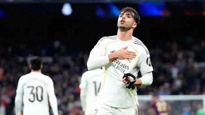 皇马小将的硬汉精神：鼻梁骨折仍戴面具出战，头球破门锁定胜局