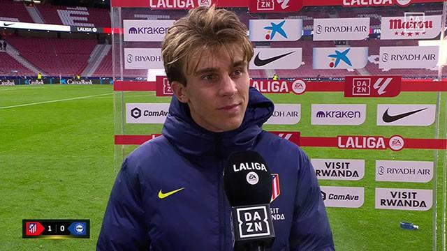 巴里奥斯：阿尔瓦雷斯是队里最拼的，他早晚会进球的