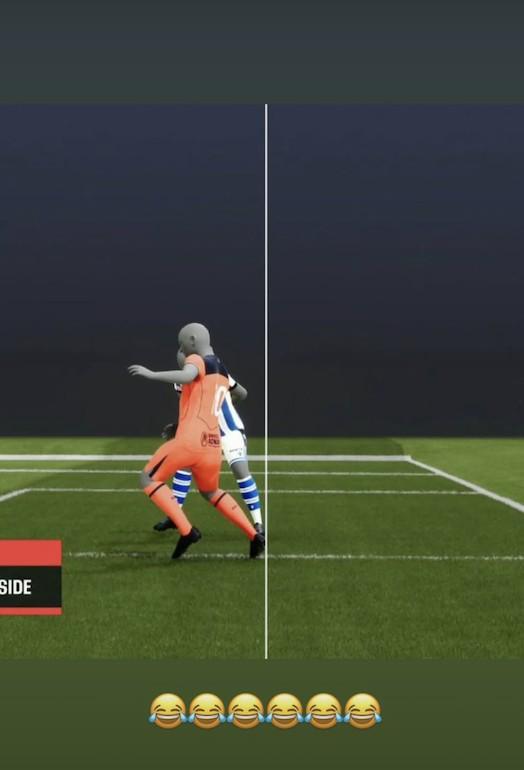 质疑亚马尔进球被吹，费尔明在社媒上发VAR截图并配笑哭表情