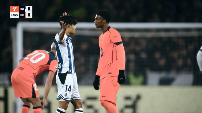 爆冷！3球被吹+5中柱，巴萨1:2止连胜，裁判引众怒：佩德里险被废