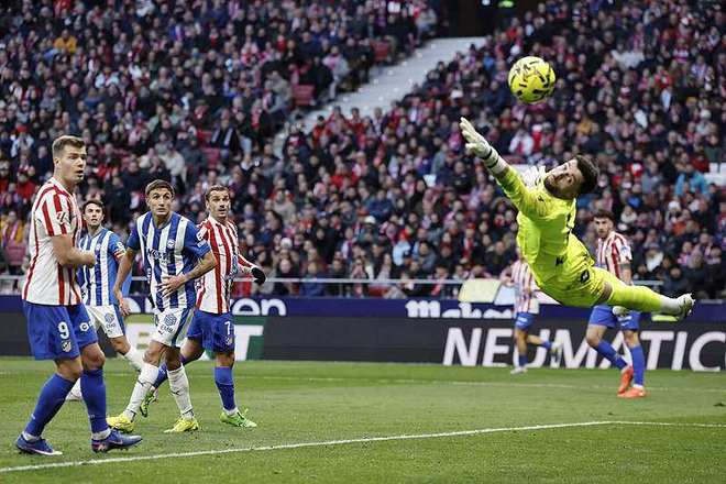马竞1-0阿拉维斯 瑟洛特头球制胜