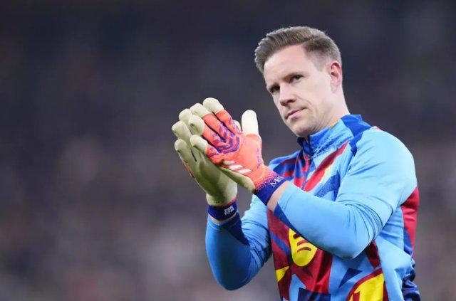 记者：特狮即将租借加盟赫罗纳