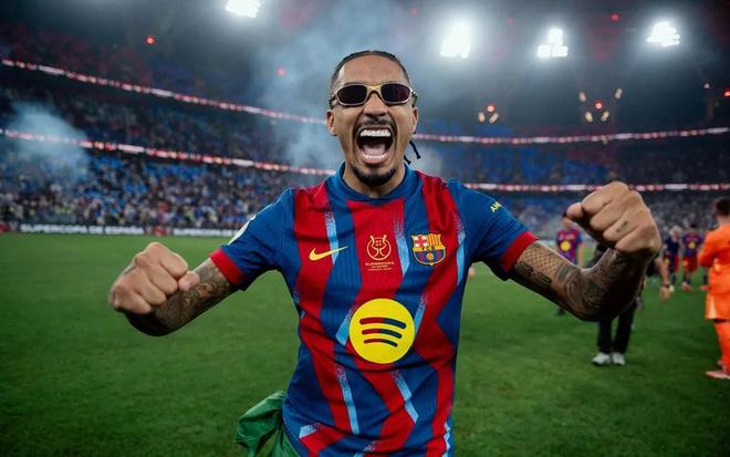 巴萨本赛季至今共输掉5场比赛，其中4场拉菲尼亚因伤缺阵