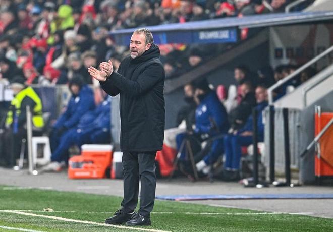 弗里克：球队在尾声阶段打出了我想要的表现；费尔明不可或缺