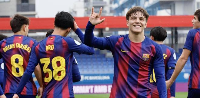 顶替德罗，世体：胡安-埃尔南德斯将频繁参与巴萨一线队训练