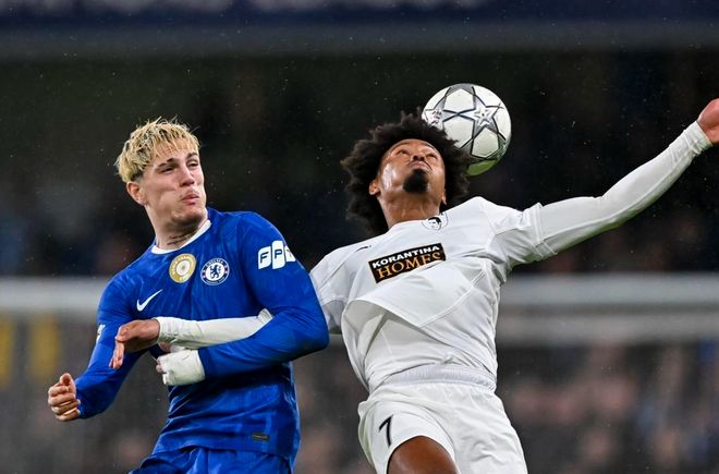 第78分钟绝杀！英超豪门险胜，挤进欧冠晋级区，巴萨曼城掉出前8