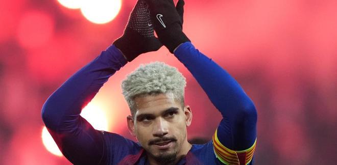 世体：阿劳霍竞技状态值得欣喜，弗里克将逐步给他出场时间