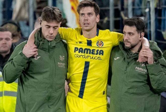 官方：比利亚雷亚尔后卫福伊特跟腱断裂