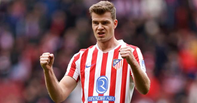 随着巴萨3-0+马竞大胜！西甲最新积分榜：皇马掉第二，西蒙尼笑了