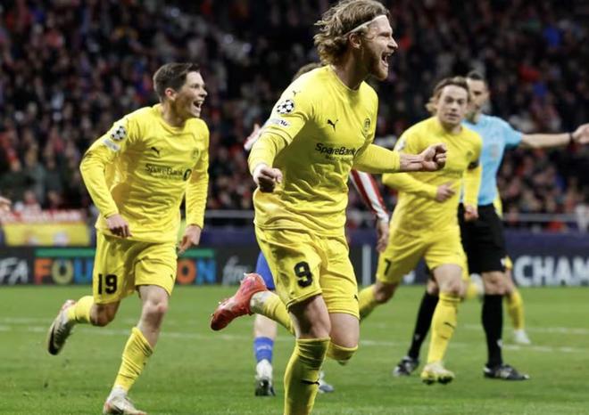 博德闪耀平多特后连胜曼城、马竞，晋级欧冠附加赛